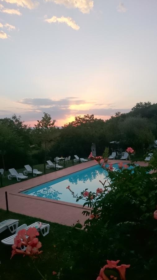 Locanda Delle Noci Perugia Kültér fotó